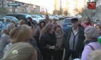 Жильцы красноярской многоэтажки объявили войну детям инвалидам