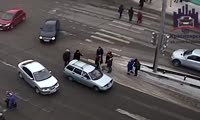 На правобережье Красноярска сбили пешехода
