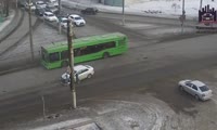 ДТП с автобусом на Киренского