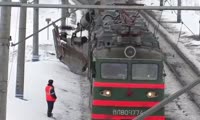 Уборка снега на железной дороге снегоочистителями СТРУГ