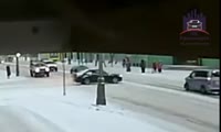 Видео с камеры уличного наблюдения