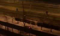 Мужчина пытался остановить машины на проспекте Комсомольский