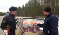 В Красноярском крае полицейские изъяли у браконьеров около 14 кг икры