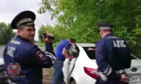 В Зеленогорске пьяный водитель пытался сбежать от полиции с простреленным колесом