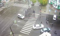 На перекрестке в центре города сбили велосипедиста