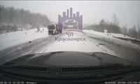Авария с грузовиками
