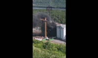 В элитном районе Красноярска горел строящийся дом