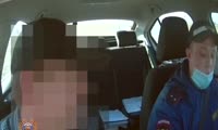 В Красноярском крае автоинспекторы задержали пассажира за дачу взятки