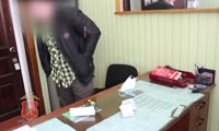 В Зеленогорске мужчина ограбил офис микрозаймов 