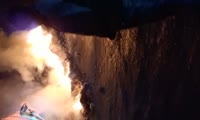 В Красноярске загорелся мусоровоз