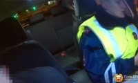 В Красноярске нетрезвый автолюбитель без прав устроил погоню с полицейскими