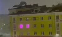 Ветер повредил крыши нескольких многоквартирных домов в Норильске