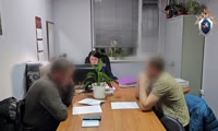 Задержание и допрос задержанных полицейских 