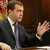 Медведев уволит губернаторов, не решающих проблемы выплаты зарплат