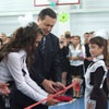 Премьер-министр Красноярского края открыл школу в селе Момотово (фото)