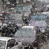 Выпавший в Красноярске снег не привел к дорожному коллапсу
