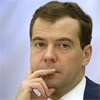 На Красноярский экономический форум пригласят Медведева и Дворковича
