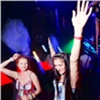 Полиция не нашла нарушений в стриптизе за iPhone в красноярском клубе
