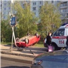 Автомобилистка на красной «Мазде» перевернулась на Копылова