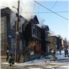 На ул. Маерчака в Красноярске горит деревянный дом (видео)