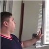 Красноярец пожаловался на простреленное в ходе задержания дебоширов окно (видео)