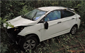 17-летняя пассажирка опрокинувшегося авто погибла в Енисейском районе