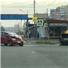 На ул. Молокова иномарка перевернула ВАЗ (видео)