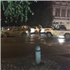 В центре Красноярска Porsche врезался в полицейский УАЗик