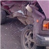 «Битва семёрок»: одинаковые машины искорежило в аварии в Зелёной Роще