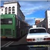 Дважды нарушившего правила водителя автобуса оштрафовали и уволили (видео)