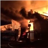 В Октябрьском районе Красноярска на пожаре погиб человек (видео)