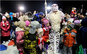 Путешествие на родину Деда Мороза поездами Красноярской магистрали совершили около тысячи школьников