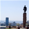 «Дубенский обалдеет»: площадь перед красноярским памятником приведут в порядок этим летом