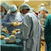 Красноярские врачи научились ставить на сердце клапан нового поколения через маленький разрез и без швов