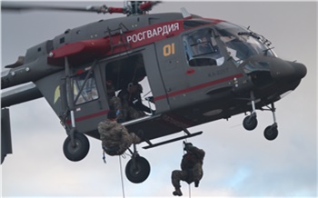 Красноярские СОБРовцы учились десантироваться без парашютов
