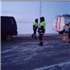 В ДТП с двумя погибшими на Таймыре могут обвинить водителя стоящего на дороге КамАЗа (видео)