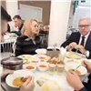 В России будут бесплатно кормить учеников младших классов