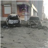 Ночью на красноярской Взлётке сгорели две машины. Полицейские возбудили уголовное дело