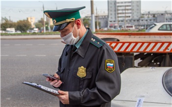 Жительница Сосновоборска спрятала залоговую машину, но она случайно попала на фото в объявлении
