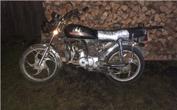 В Курагинском районе водитель иномарки сбил 16-летнюю мотоциклистку и уехал с места ДТП
