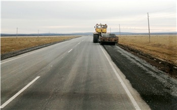 В Ужурском районе отремонтировали больше 20 км автодорог