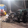В Красноярском крае пьяный водитель «Лэнд Крузера» выехал под поезд и попал в больницу