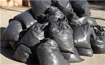 С незаконных свалок в Свердловском районе Красноярска вывезли 400 КамАЗов мусора
