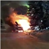 В Красноярске за сутки сгорело два автомобиля (видео)