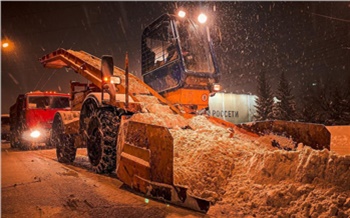 «Рекордное количество техники и вывезенного снега»: мэр рассказал об ударном темпе уборки Красноярска