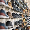 Из двух магазинов в Красноярске конфисковали более тысячи пар обуви