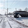В Рыбинском районе поезд снес фуру на железнодорожном переезде 
