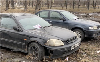 Автохамов оштрафовали на 92 тысячи рублей за парковку на газонах в Советском районе