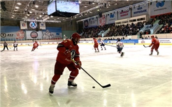 Матч с легендами хоккея в Норильске собрал более 3 миллионов рублей на благотворительные цели