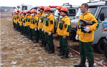 «Отработали в полном объеме, замечаний нет»: в Красноярском крае прошли комплексные учения по тушению лесного пожара